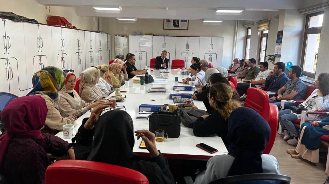 Okulumuzda Deneme Sonrası Değerlendirme Devam Ediyor